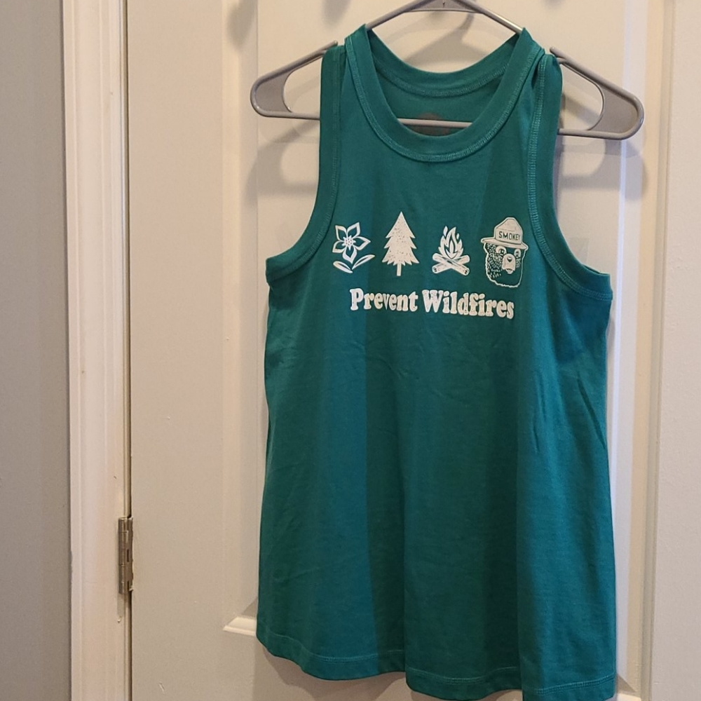 NWOT Tank